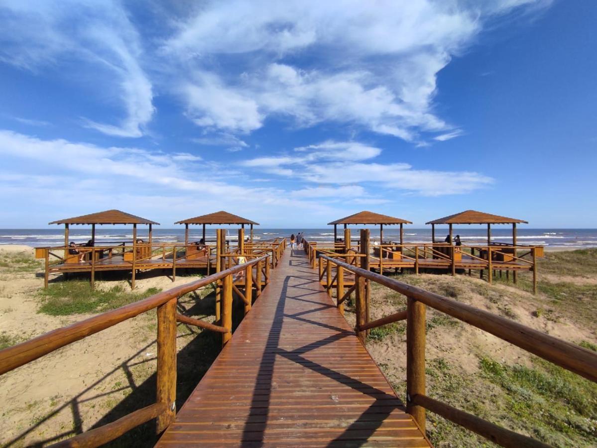 A Casa Amarela - Conforto E Tranquilidade Proximo Ao Mar Balneario Gaivota Εξωτερικό φωτογραφία