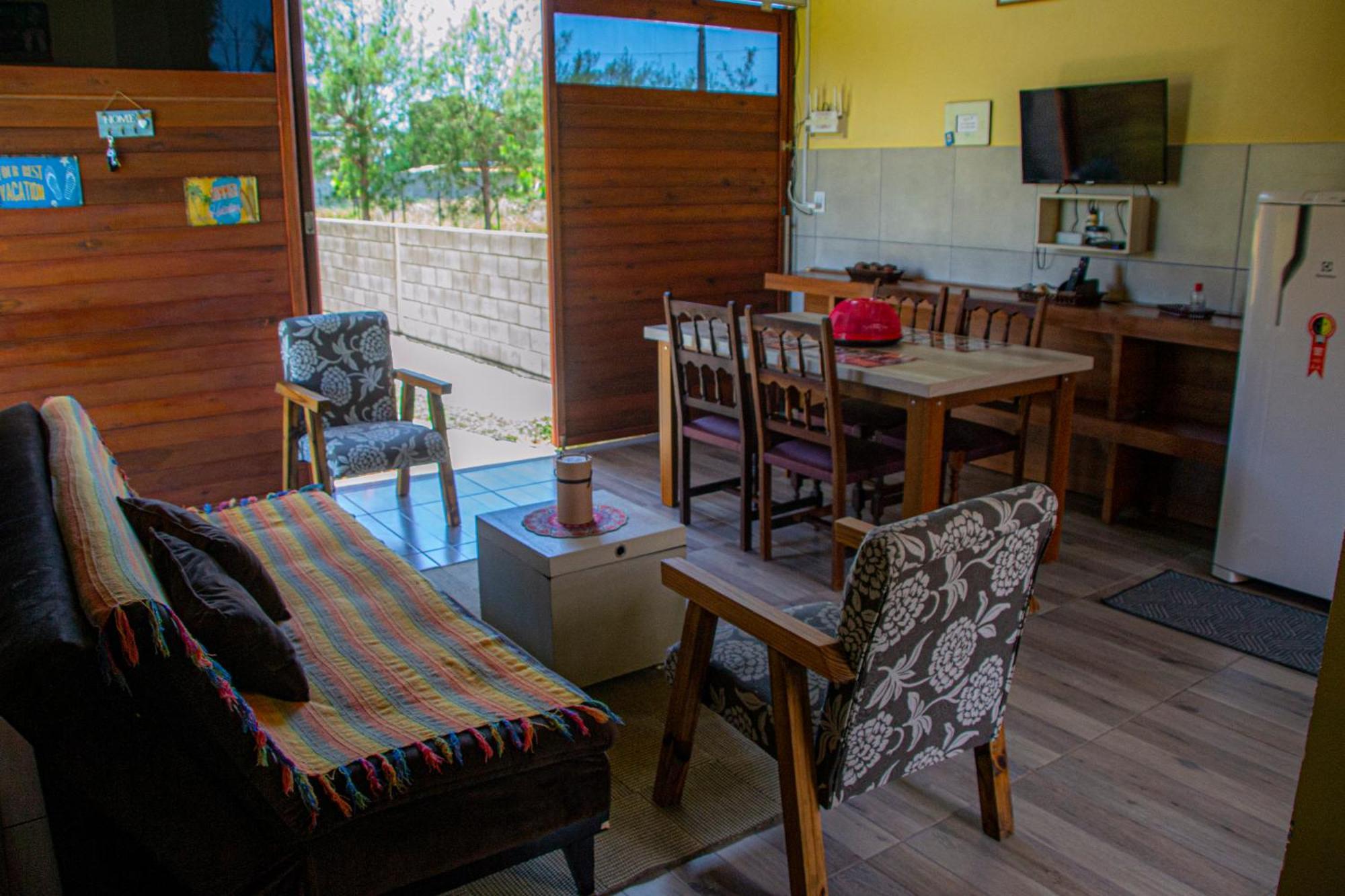 A Casa Amarela - Conforto E Tranquilidade Proximo Ao Mar Balneario Gaivota Εξωτερικό φωτογραφία